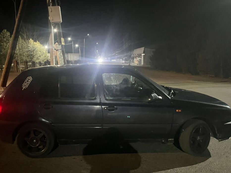 Продам машину  Гольф 3