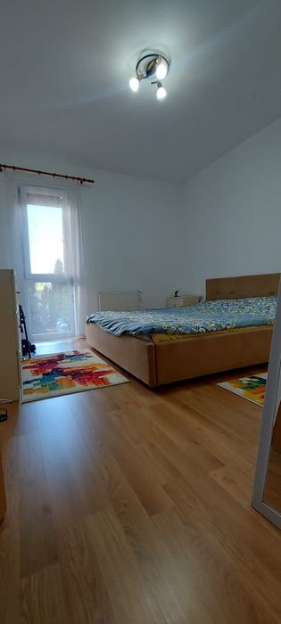 Bloc nou, curte, parcare, Bucovina Torontal