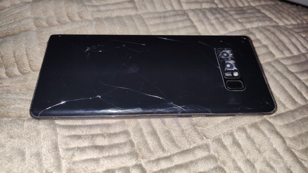 Продам Samsung galaxy note8