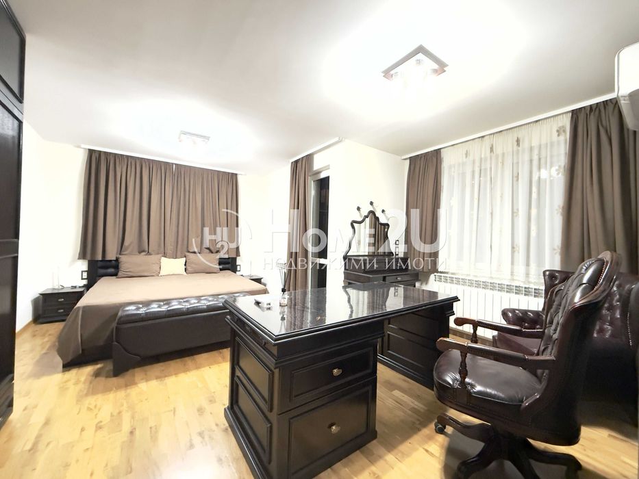 Продава се Тристаен апартамент в София, Витоша - 110 кв.м за 3182 €/кв.м - Снимка #12