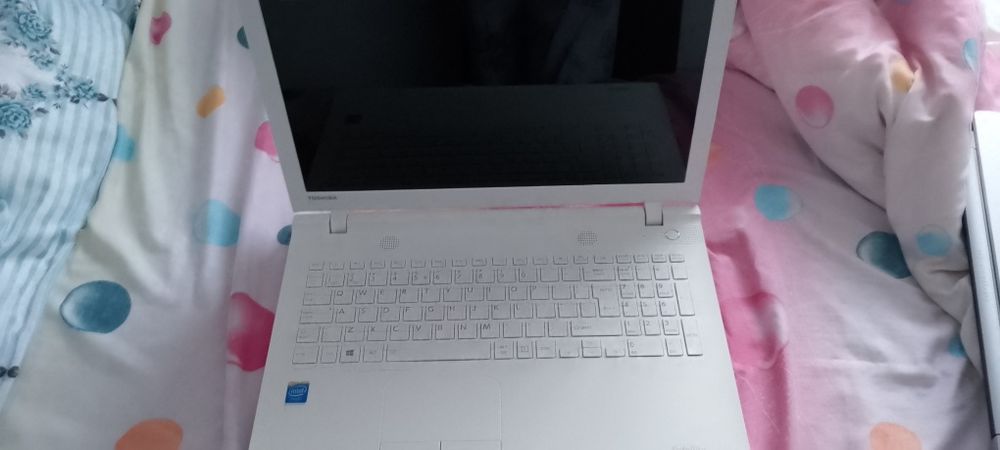 Laptop-uri functionale