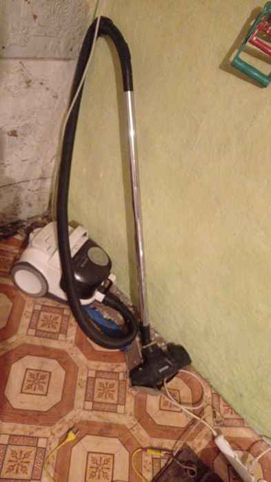 Пылесос продам мощный