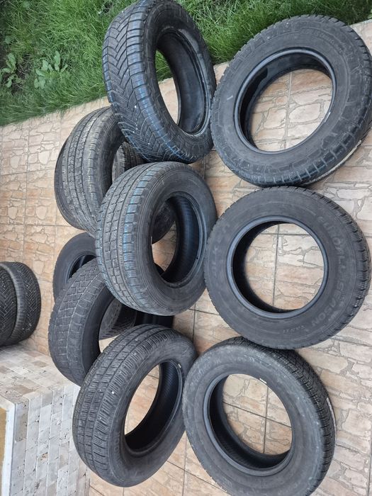 Vând cauciucuri 235/65/16 C M+S seturi de câte 2buc Import Germania