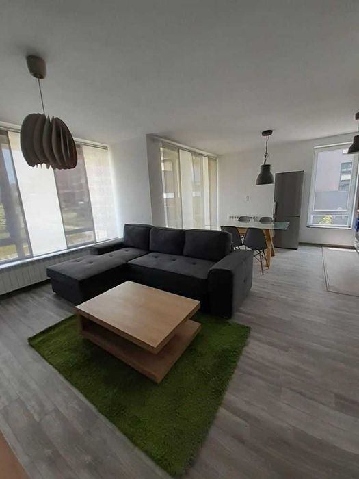 Дава се под наем Тристаен апартамент в София, Витоша - 100 кв.м за 846.6 € - Снимка #1