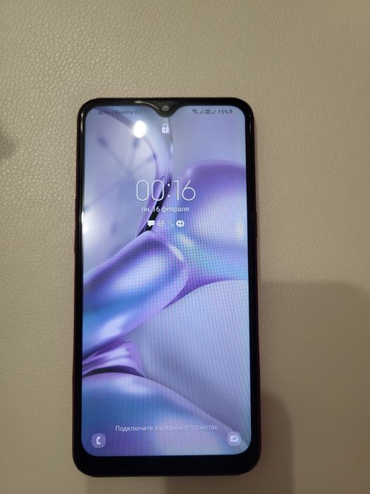 Продам самсунг а10с в хорошем состоянии