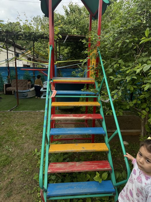 Детский качели продается