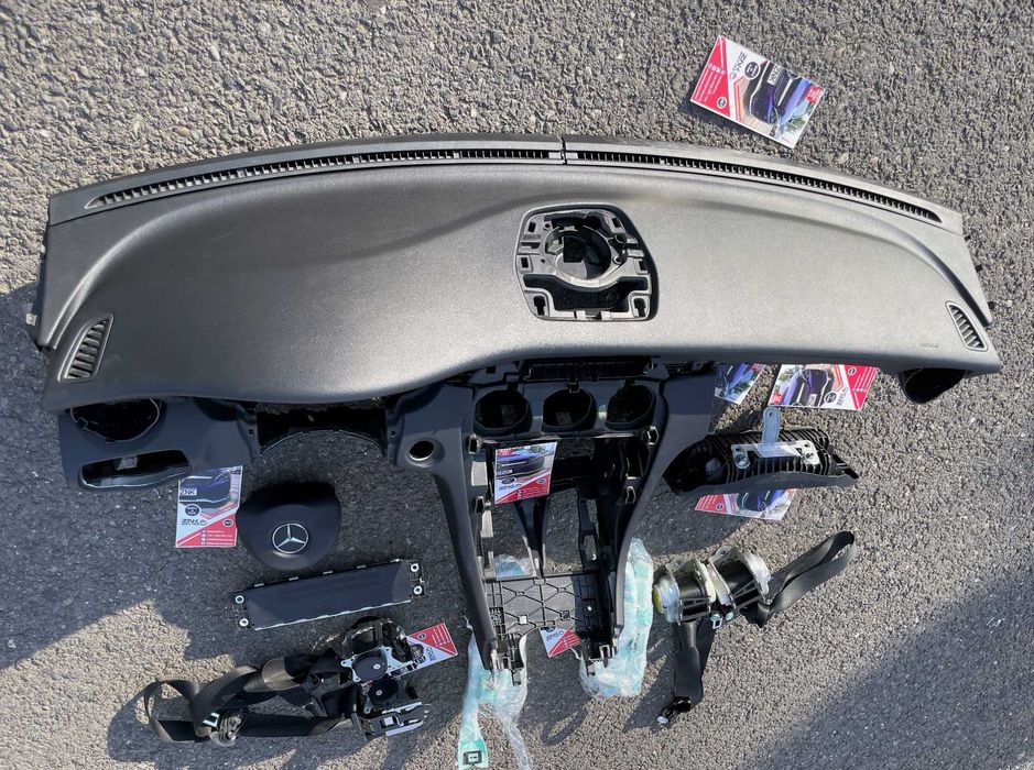 Mercedes Benz C w205 kit airbag volan pasager set centuri plansa bord