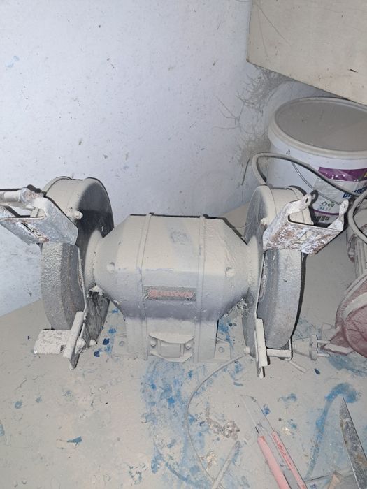 Точилный станок рабочий