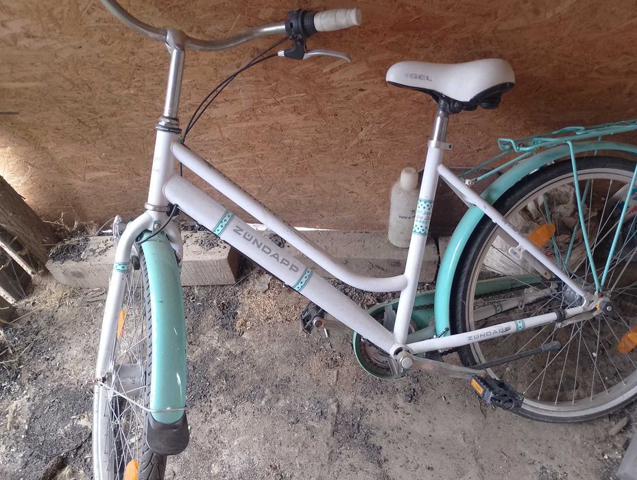 Bicicleta dama  aproape noua