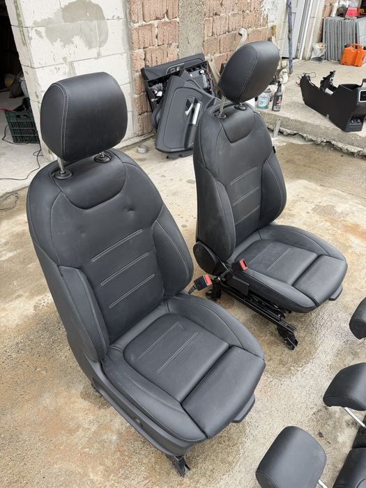 Interior piele / Tapiterie piele Mercedes GLA W247, 2019-2025