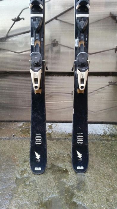 Vând Schiuri-skiuri Freestyle Rossignol 170 cm