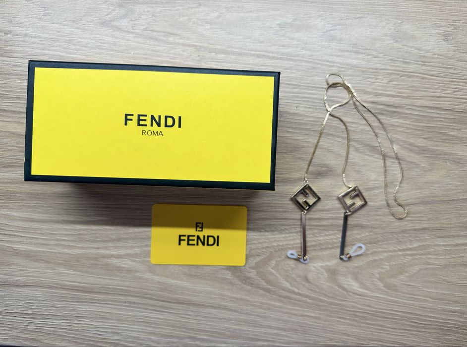 Слънчеви очила Fendi