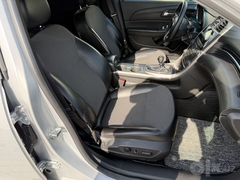 Chevrolet Malibu 1  2 позиция