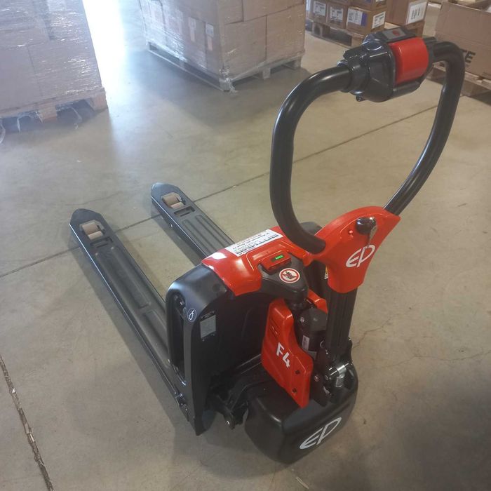 Електрическа палетна количка ЕР модел F4