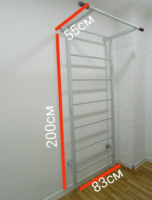 Турник настенный