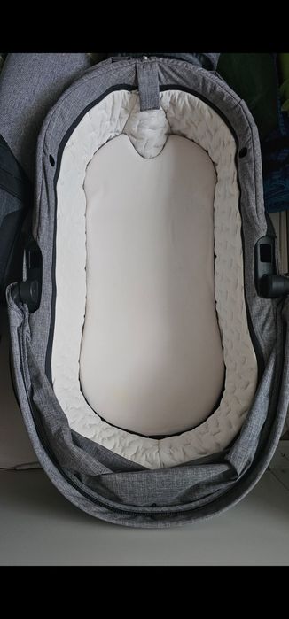 Vand carucior stokke v6 3 in 1 + baza isofix + scaun