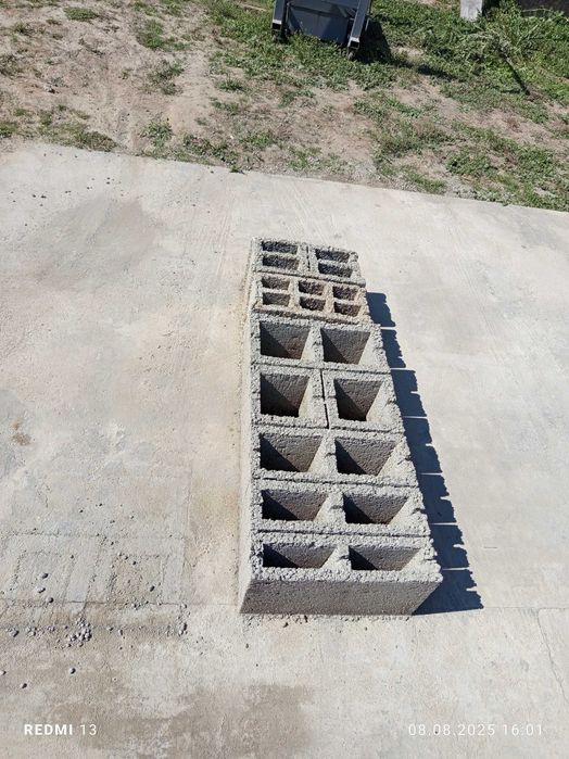 Bolțari pentru zidărie ,fundație ,gard și stâlpi