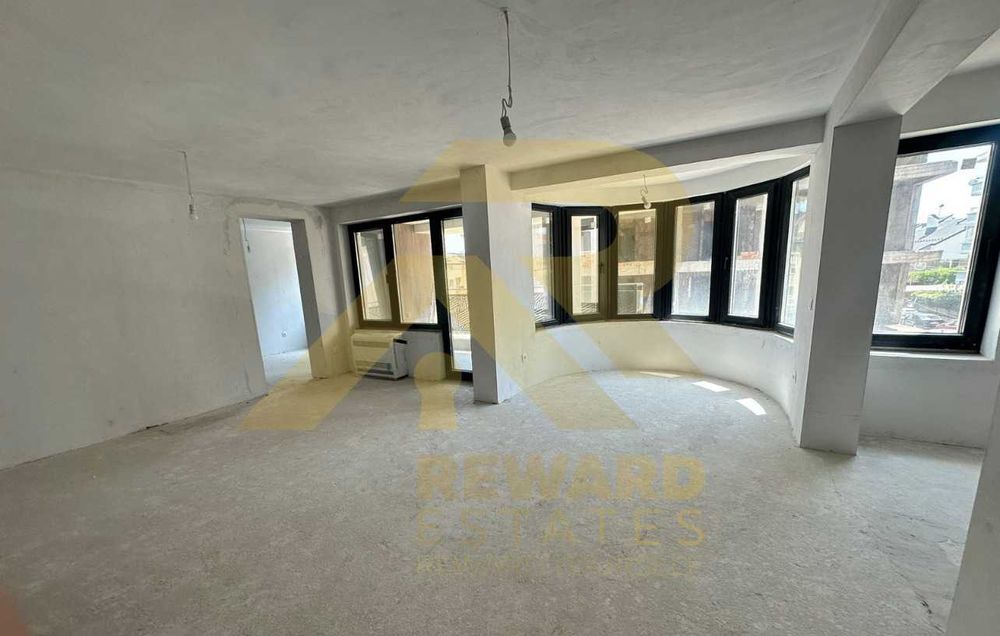 Продава се Двустаен апартамент в София, Манастирски ливади - 65 кв.м за 1959 €/кв.м - Снимка #1