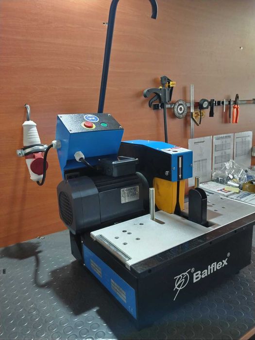 Режеща машина за хидравлични маркучи