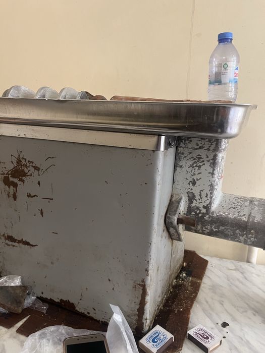 3 pozli Miyasarofka sotiladi,