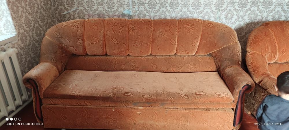 Продается   диван