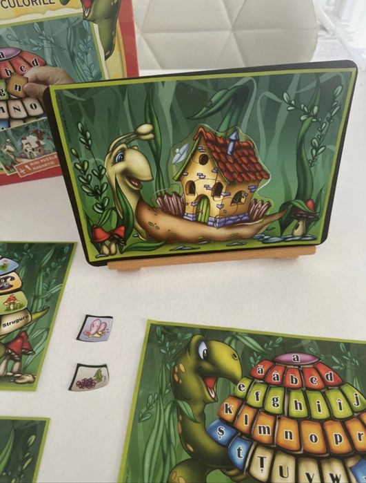 Joc magnetic sa invatam numerele,litere si culorile.