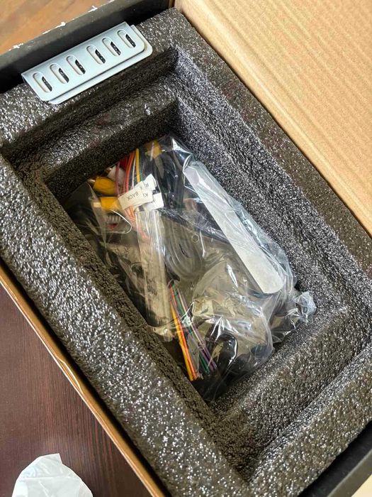 мултимедия за кола S9008F