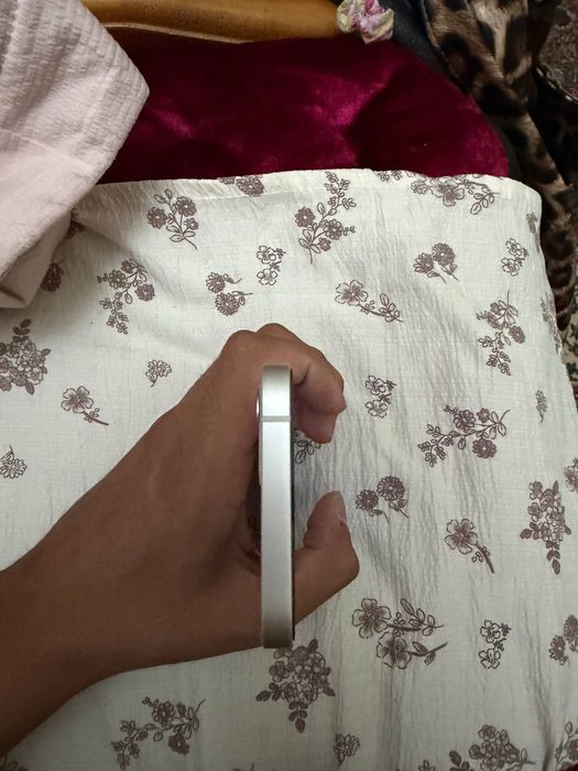 Iphone 12 128 gb.