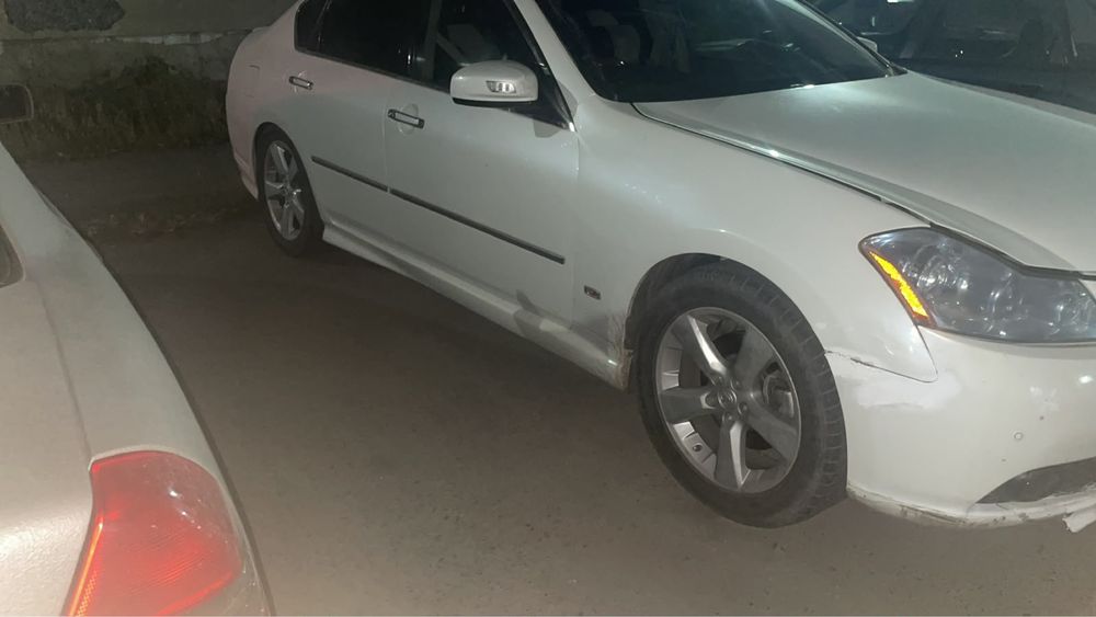 Продается Nissan fuga 2006 года