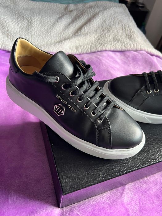 Sneakers Philip Plein Lo-Top Sneakers Hexagon masura 42 noi in cutie c