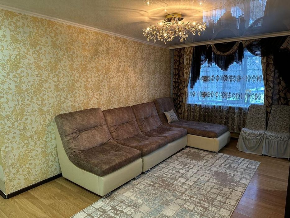 Трехкомнатная квартира посуточно