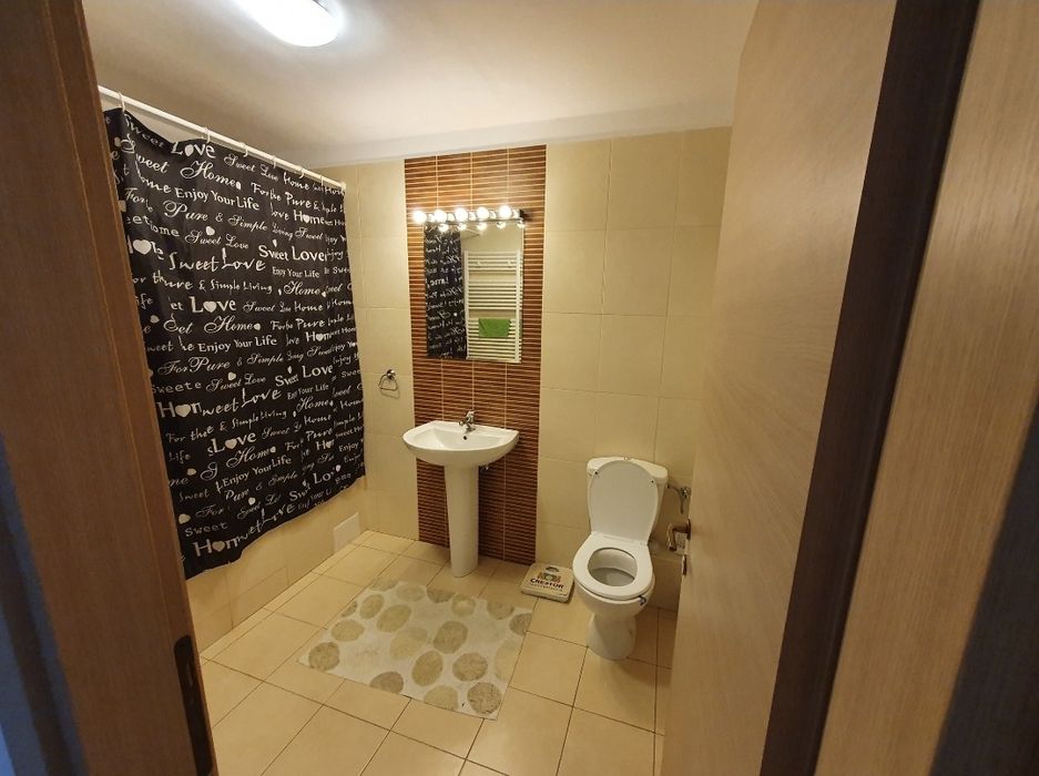 Garsoniera de inchiriat - complex Confort City + parcare - din  12 .01