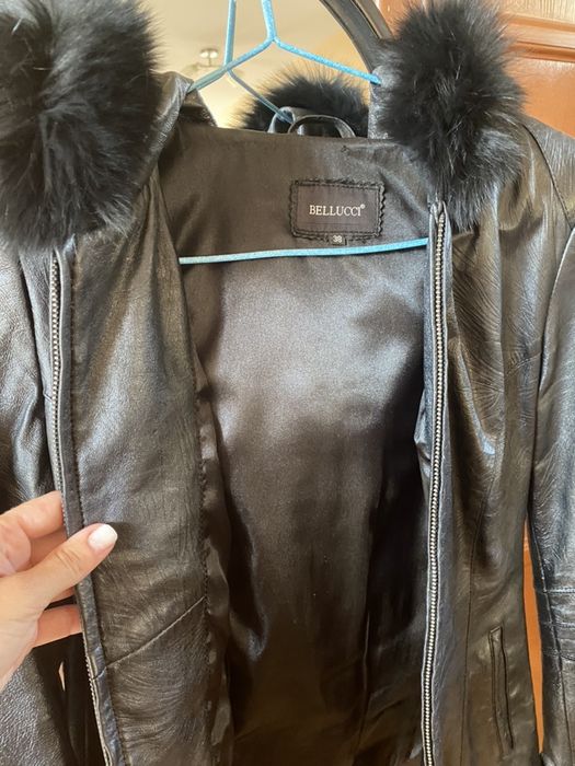 Продам кожаную куртку