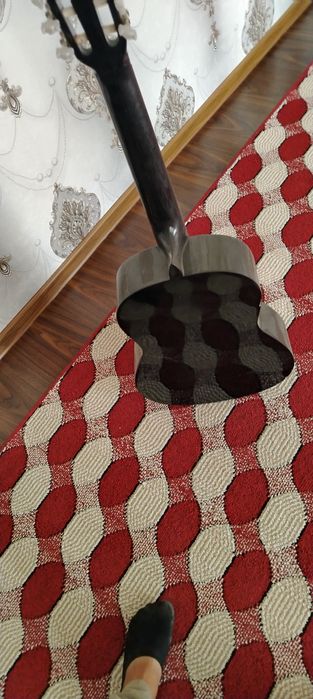 Gitara, bonus:yangi simlar