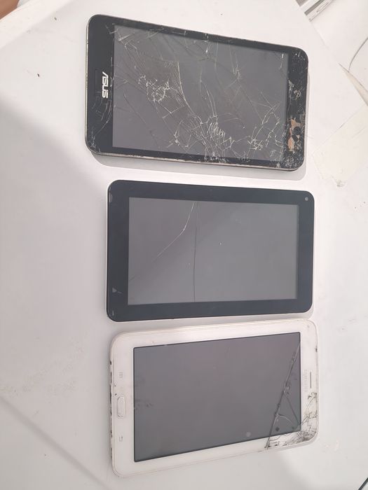 1000тг IPhone и планшет