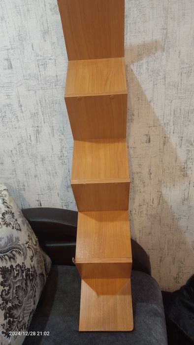 Продам полку б у