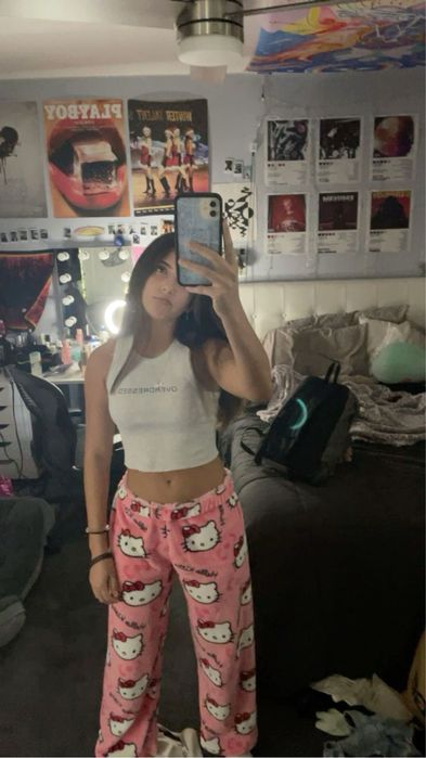 Pantaloni de pijama cu Hello Kitty