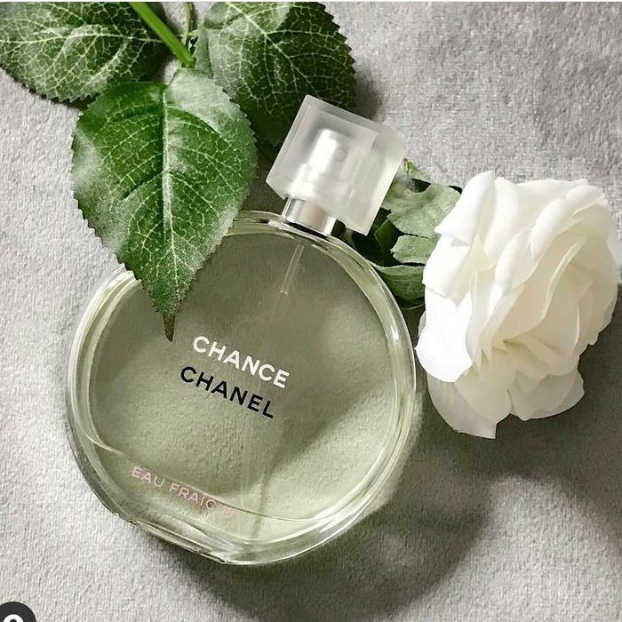 Chanel eau fraiche 350.000