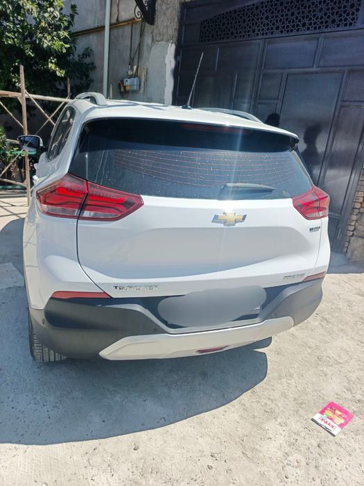Tracker premier сотилади