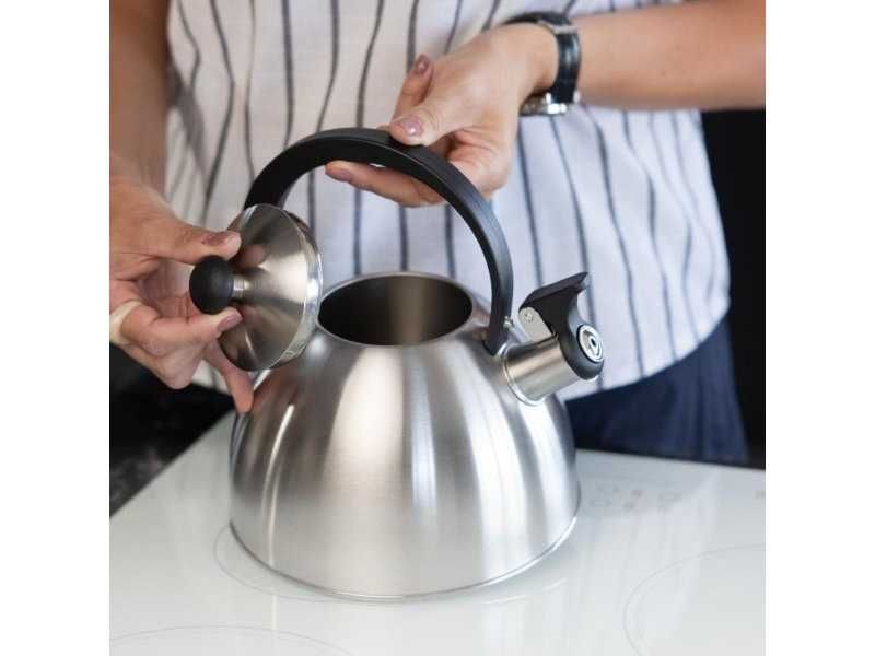 Кана за Вода Чайник от Неръждаема Стомана Florina Brillo 2.5L