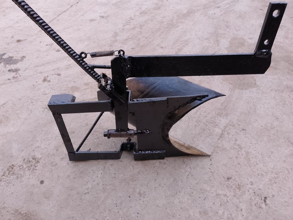 Плуг оборотный мотоблок учун