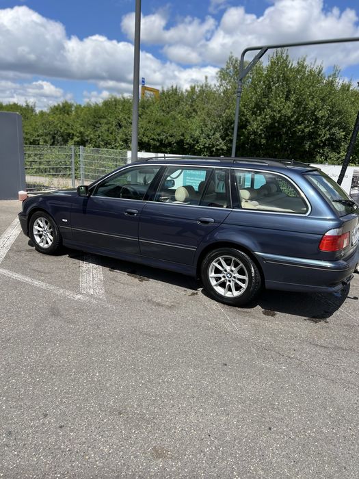 Se vinde bmw 530d facelift  193 cp. avariat in spate !!