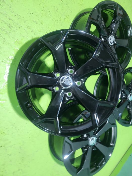 17 5x112 Skoda лети джанти 5х112 шкода