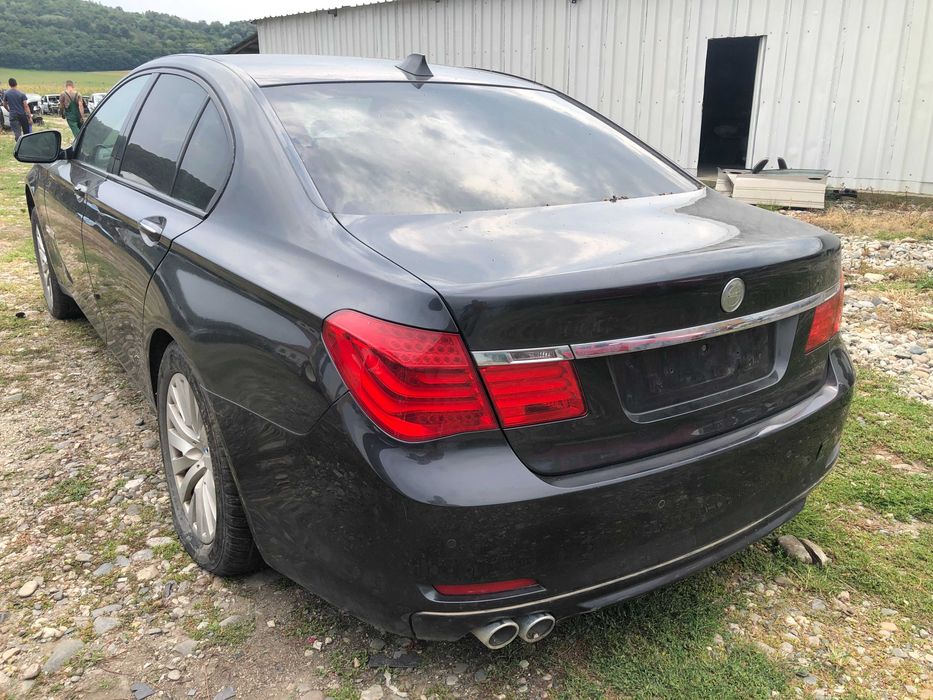 Dezmembrari dezmenbrari piese dez bmw f01 seria 7 motor 3.0 cu 245cp