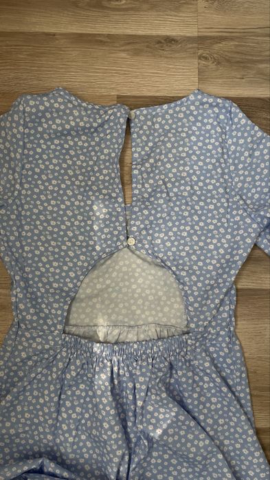 Голубое летнее платье