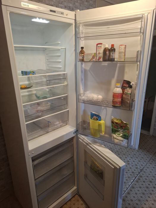 Холодильник атлант  двухкамерный