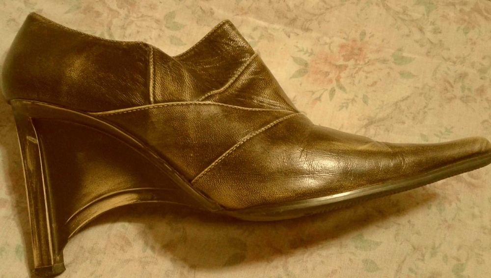 Обувь на каблуке