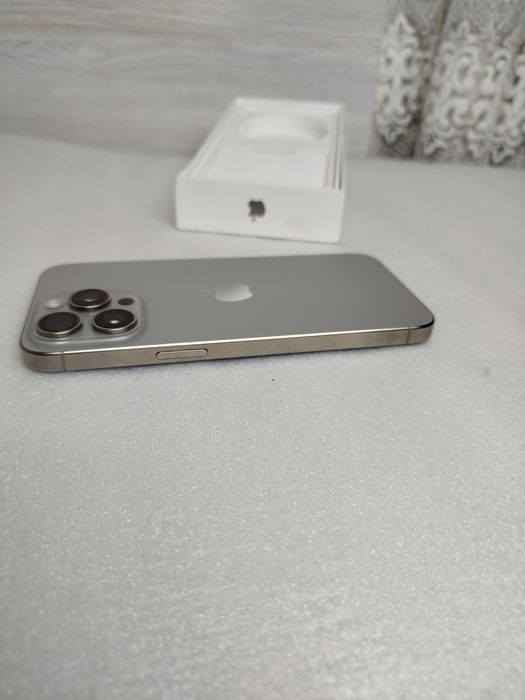 Продается iPhone 15 Pro Max 256Gb Sim Natural Titan, 98% ёмкость