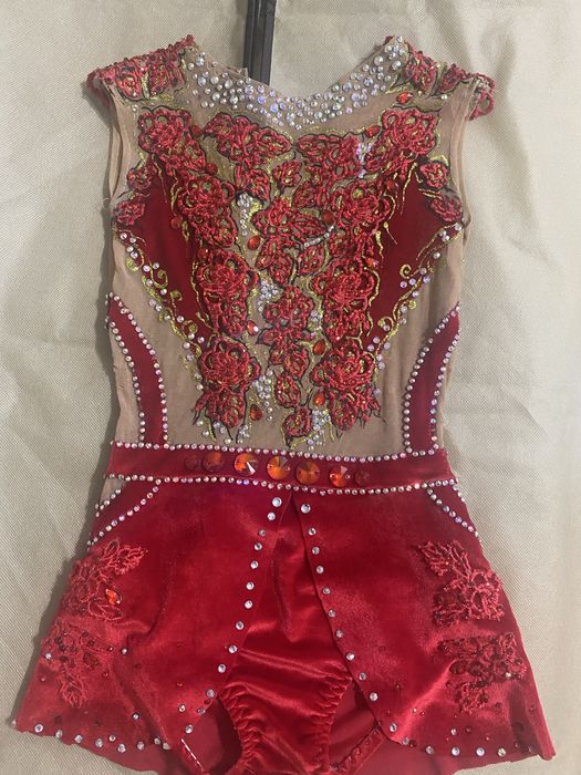 Costum gimnastica ritmica 6-8 ani