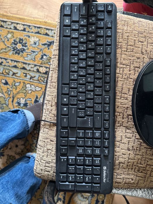 Компьютер + монитор + клавиатура + мышь